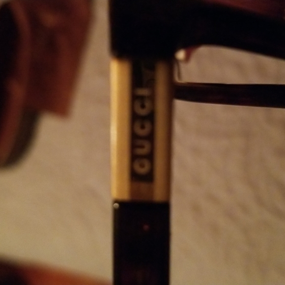 GUCCI  Sunglasses - Picture 2 of 7